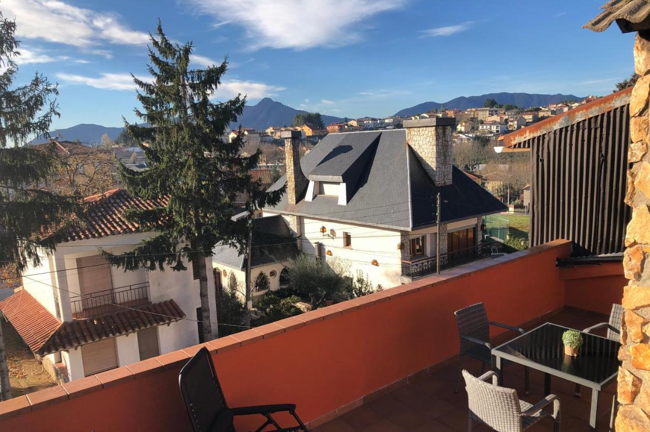 Apartaments Els Pins - Sant Hilari Sacalm Exterior foto